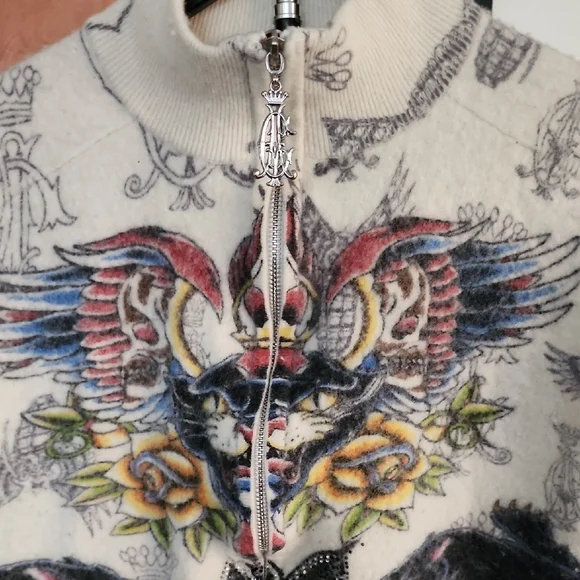 Christian Audigier Vintage Wool Blend Graphic Zip-Up Sweater - Cream and Black - Picture 2 of 9